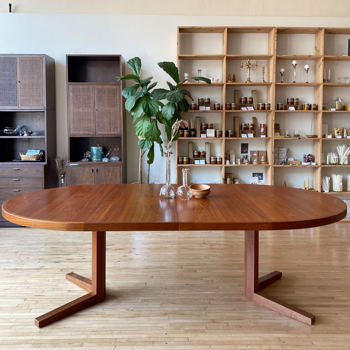 Restored Vintage Mid-Century Dining Table, Expandable