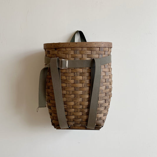 XL Vintage Woven Wood Foraging Backpack