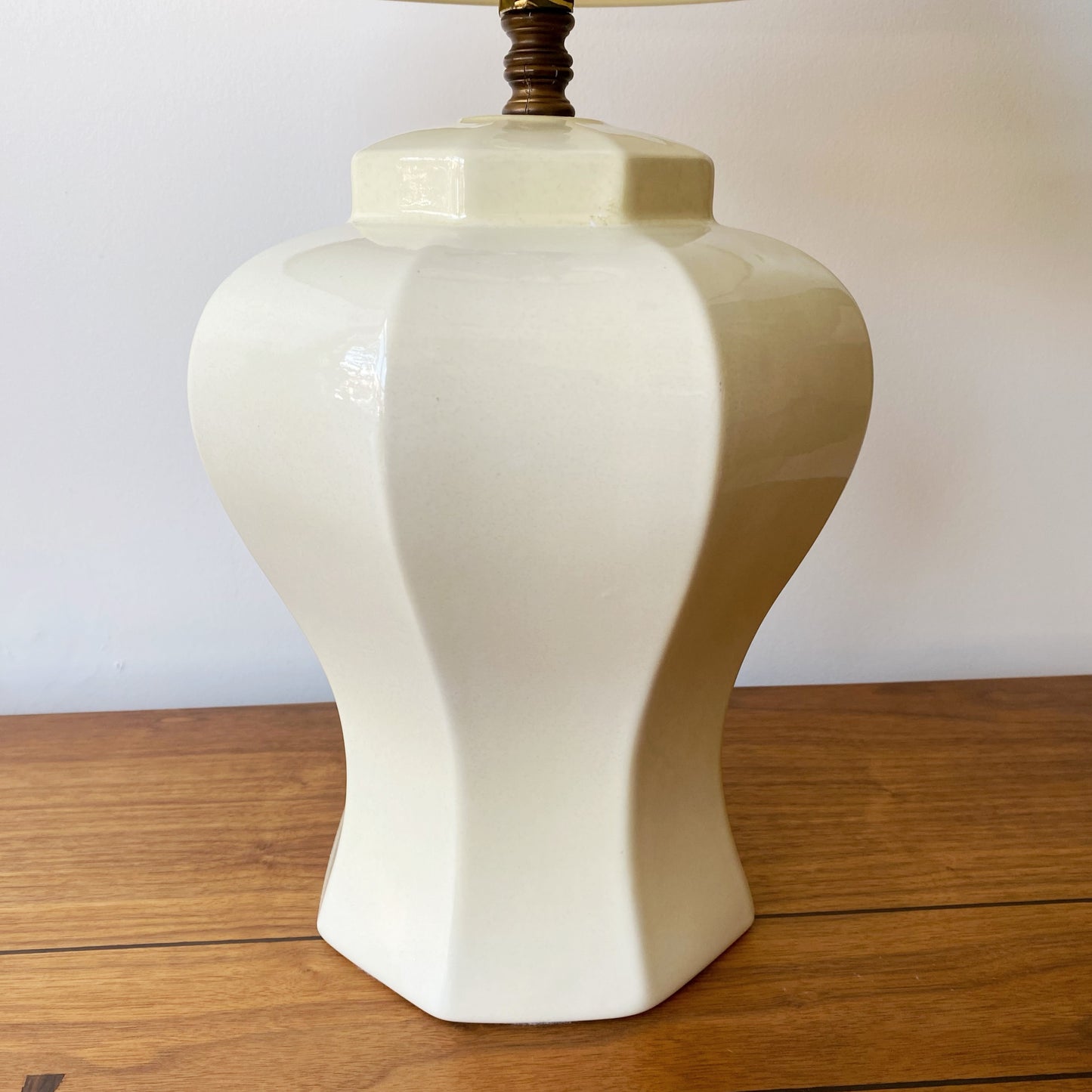 Vintage Octangular Ceramic Lamp