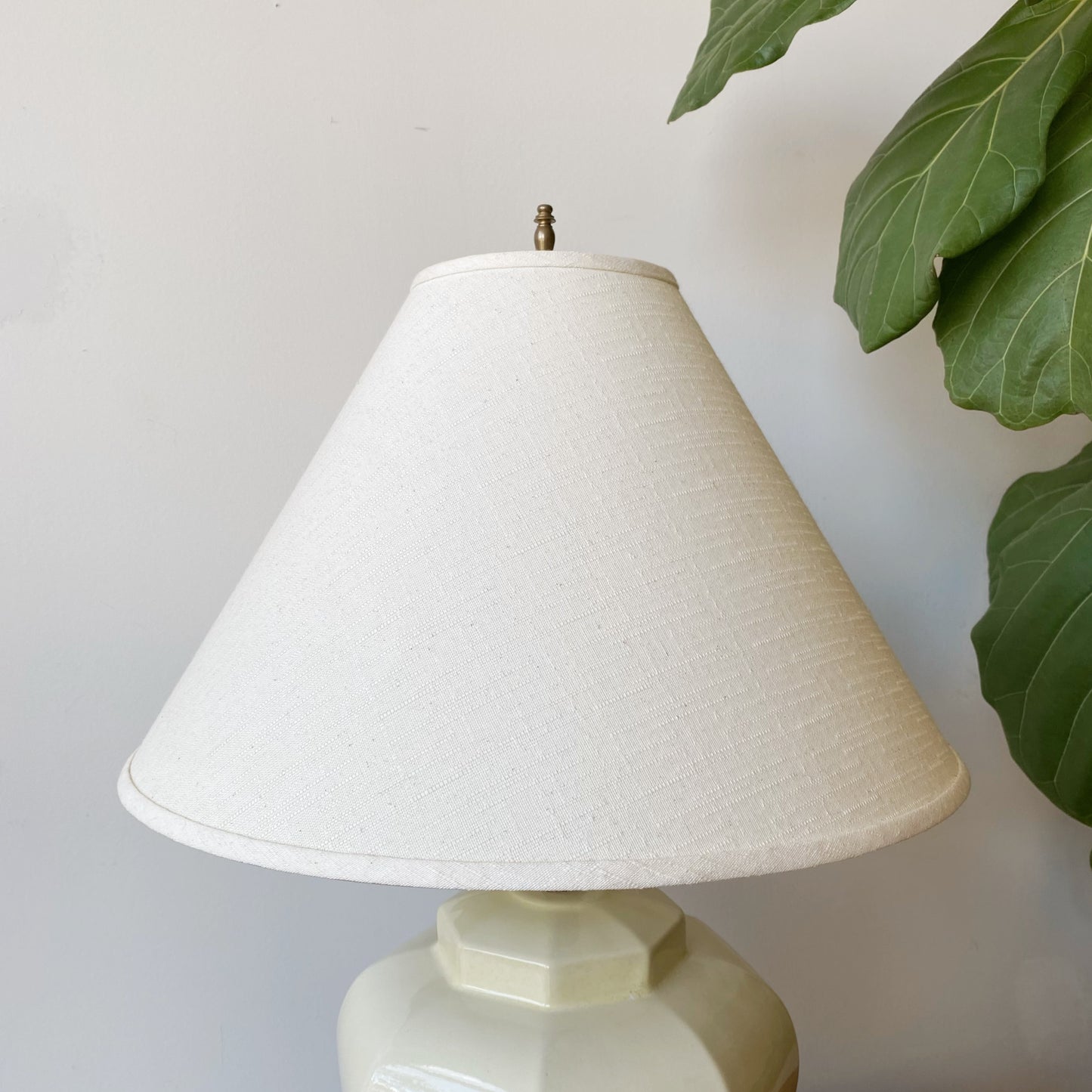 Vintage Octangular Ceramic Lamp