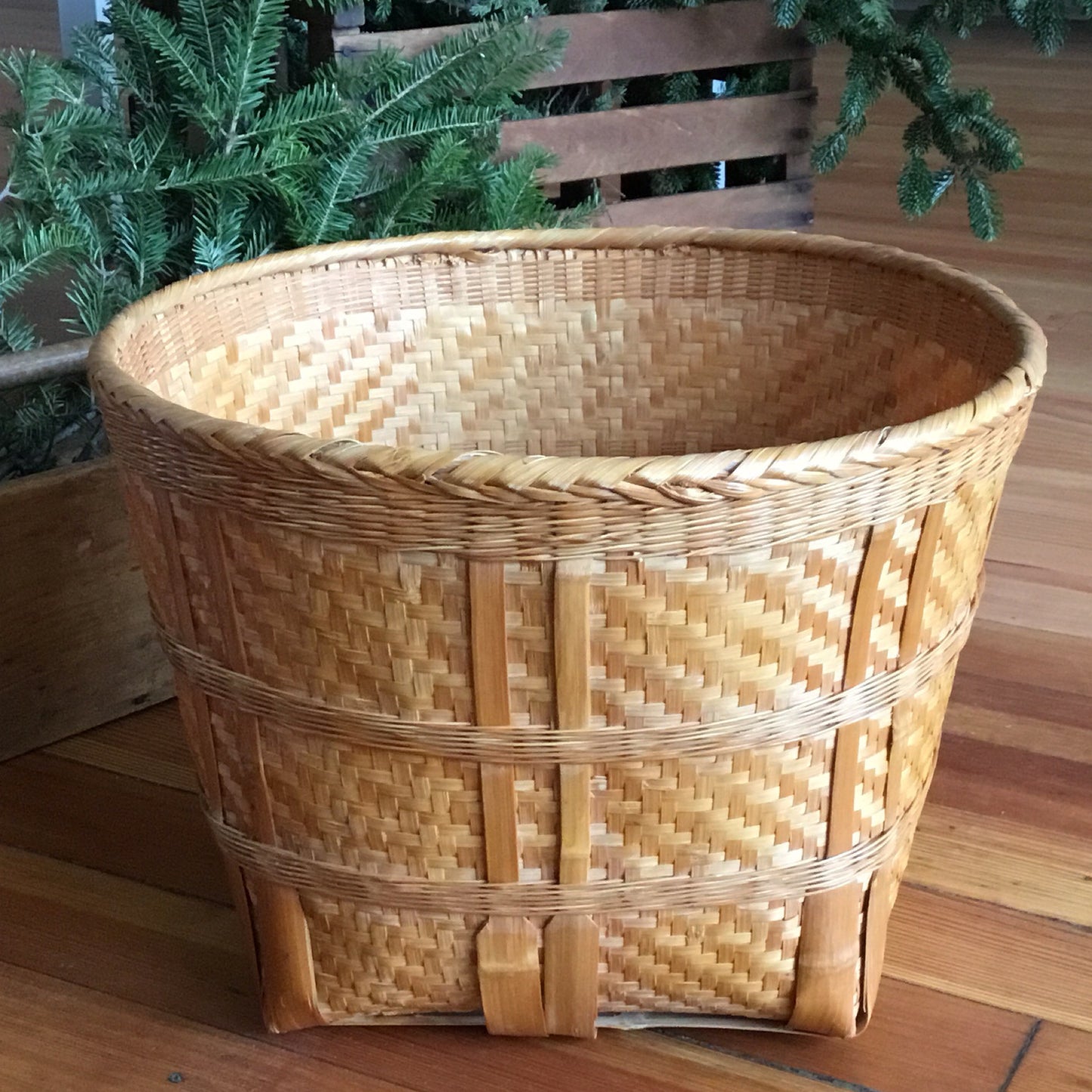 Large Wicker Basket (11" x 15.5")