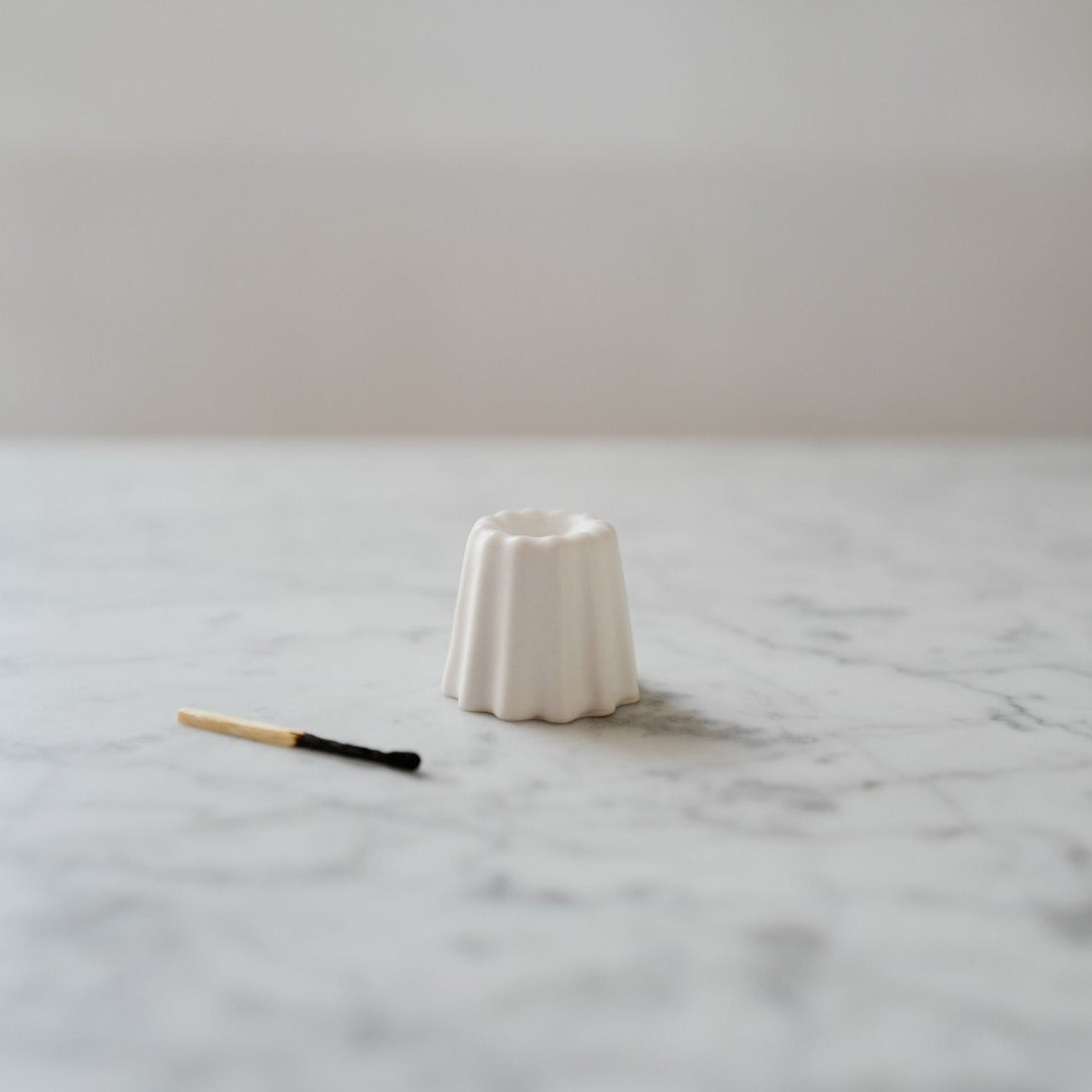 Porcelain Candle Holder | Glossy White