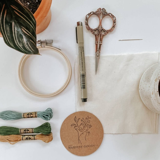 Juniper : Mini Embroidery Kit