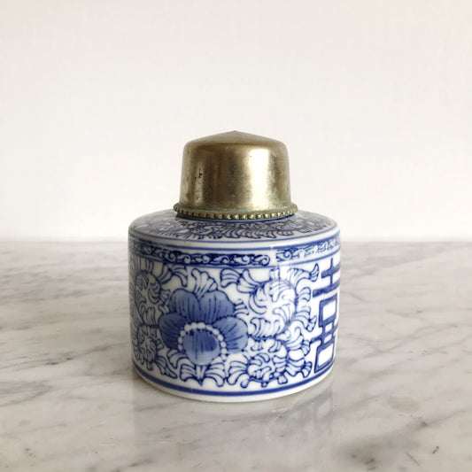 Ginger Jar Vase with Silver Cap