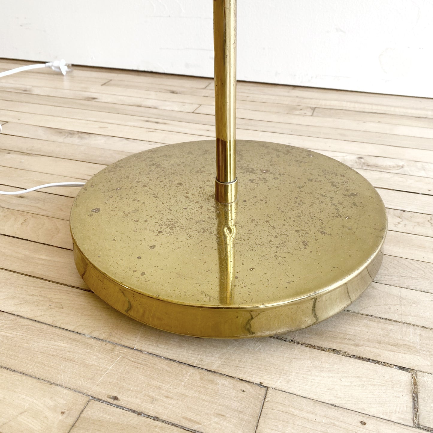 Vintage Brass Shell Floor Lamp