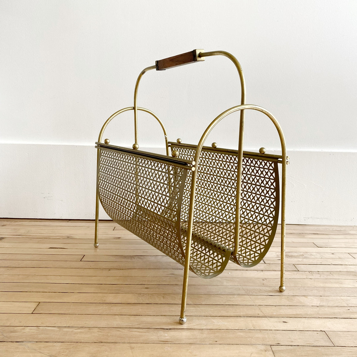 Vintage MCM Wire Mesh Magazine Holder — HAUS THEORY
