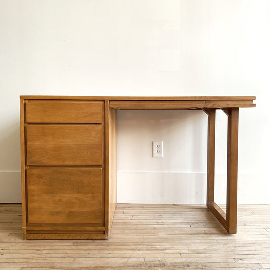 Vintage Mid Century "Modernmates" Desk, Leslie Diamond for Conant Ball