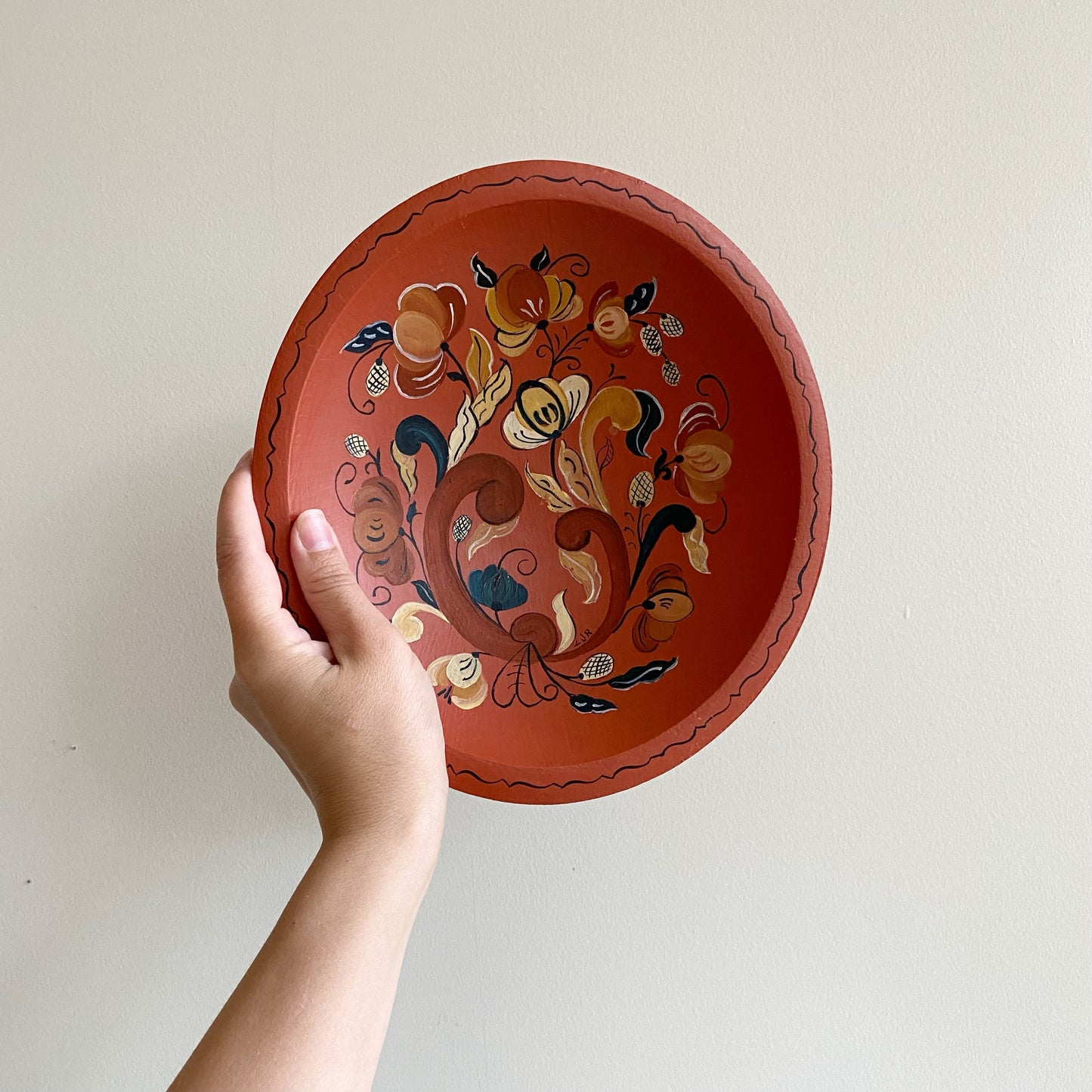 Vintage Scandinavian Rosemaling Bowl