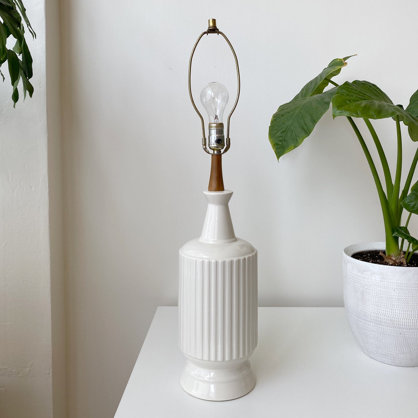 Vintage MCM Ribbed White Ceramic Lamp