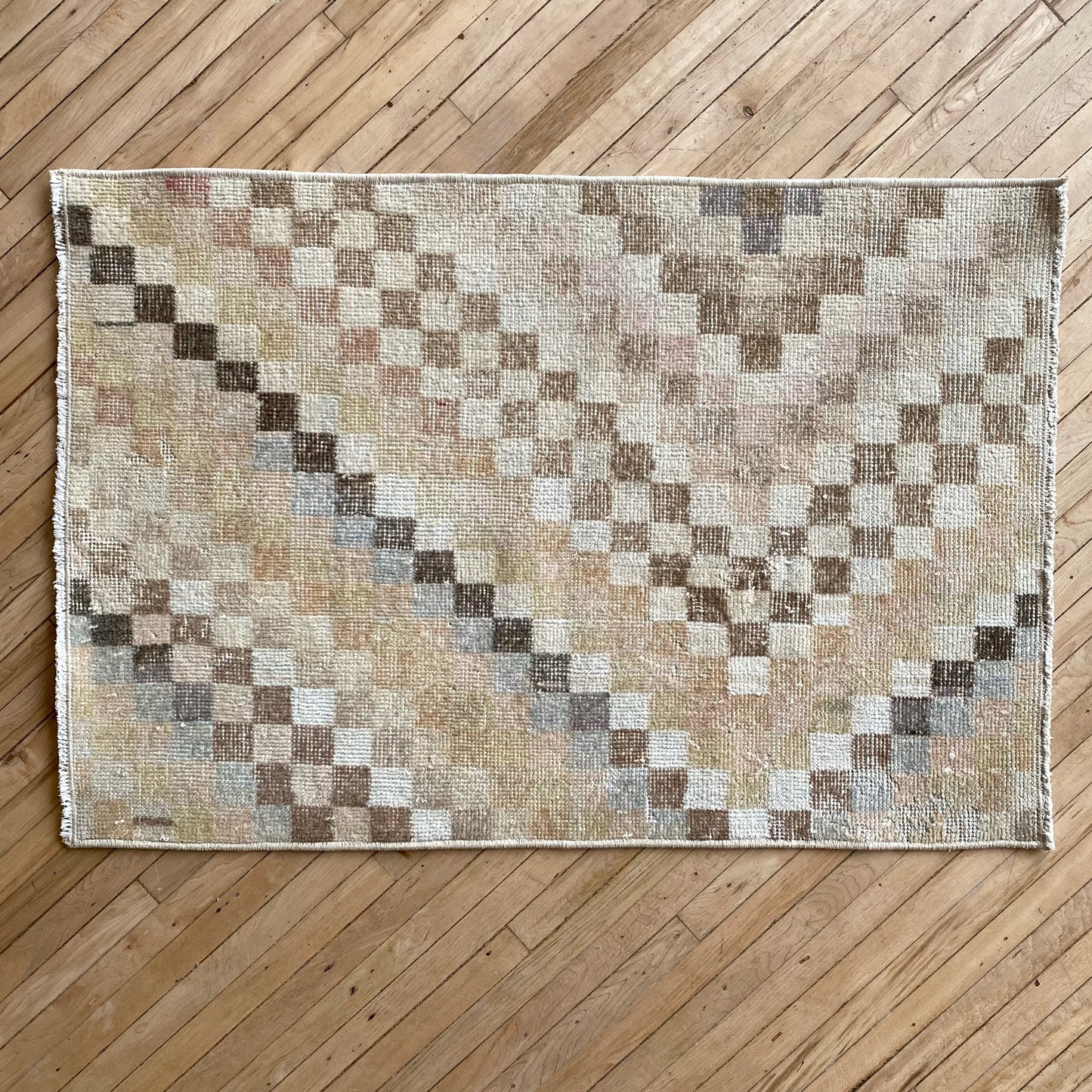 Vintage Checkered Rug (3.6 x 2.4)