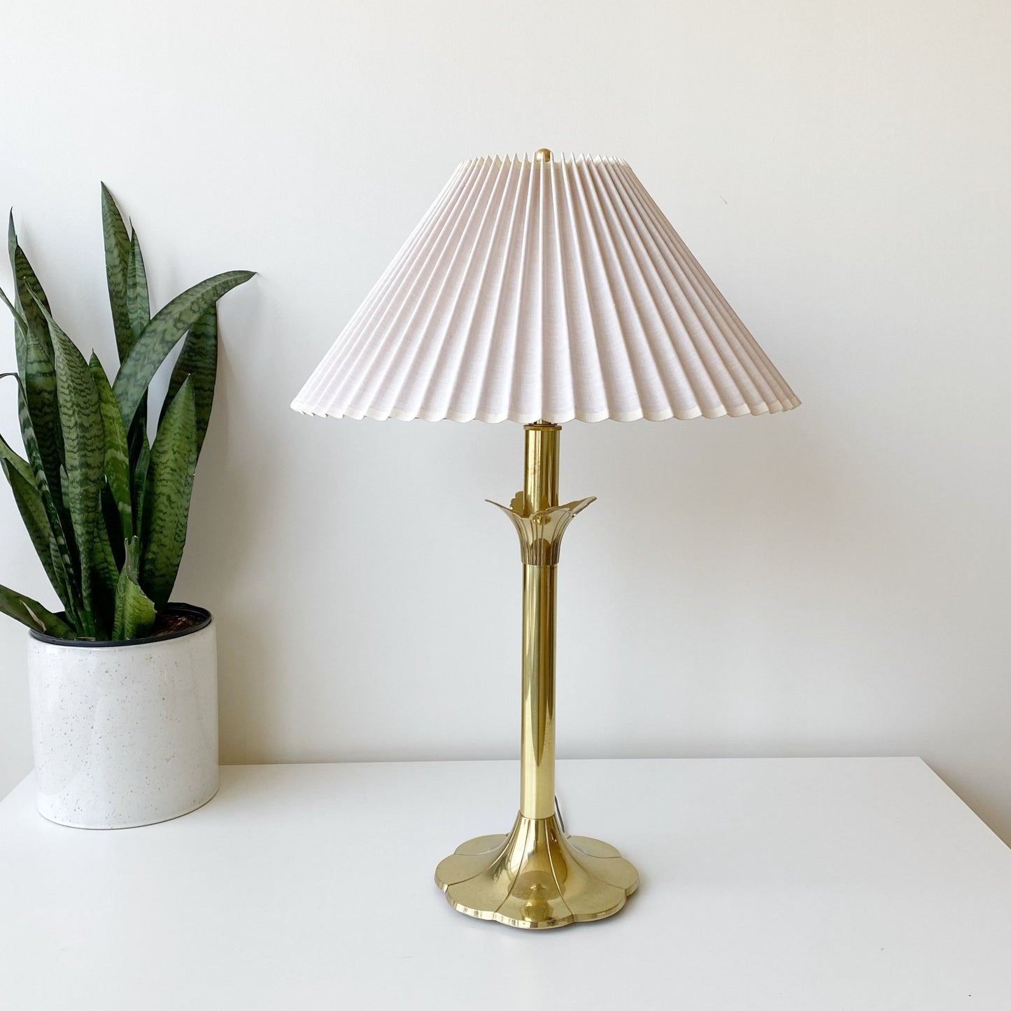 Vintage Hollywood Regency Brass “Tulip” Lamp by STIFFEL