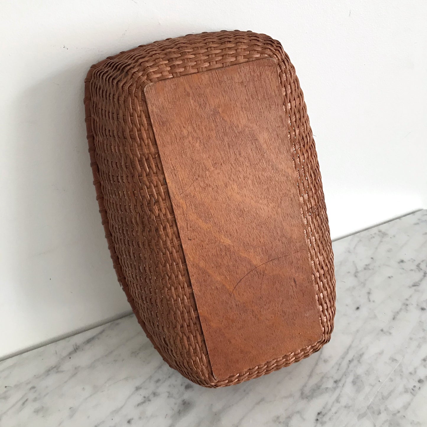 Vintage Woven Wicker Basket / Tray