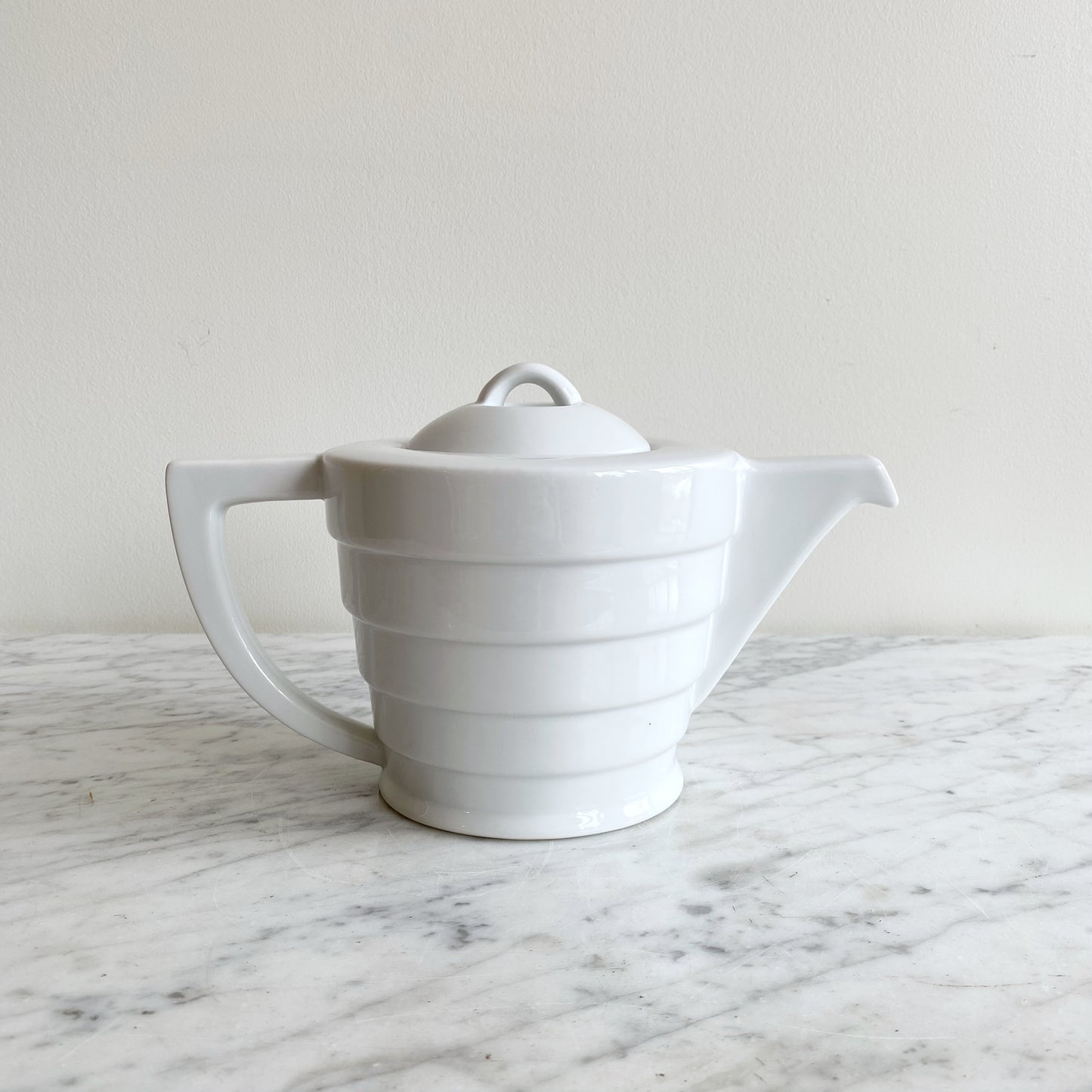 Ceramic Guggenheim Teapot, Frank Lloyd Wright Collection