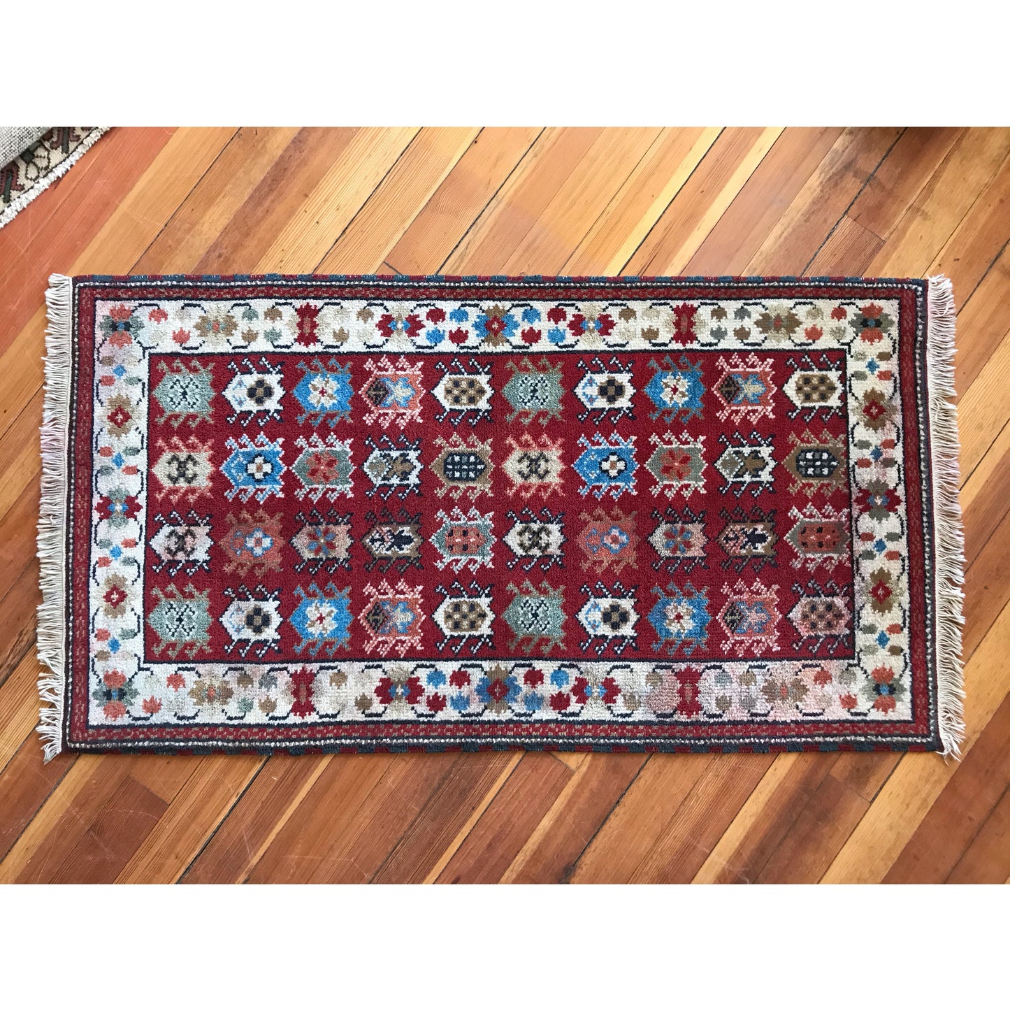 LEWIS | Vintage Hand-knotted Rug | 2.7 x 4.8