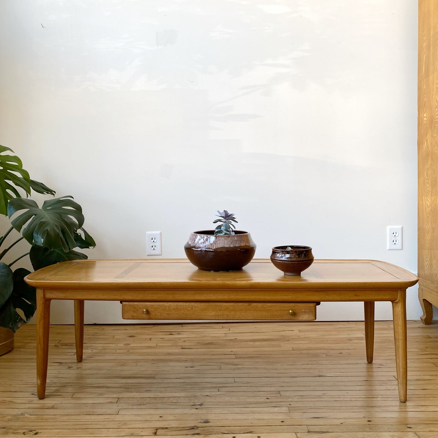 Vintage Mid-Century Coffee Table by Tomlinson