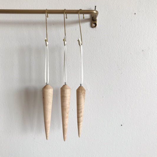 Wooden Heirloom Ornament, Icicle