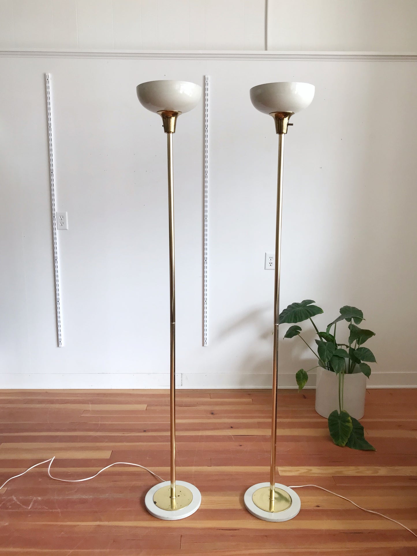 Single Vintage 80's Post Modern Floor Lamp