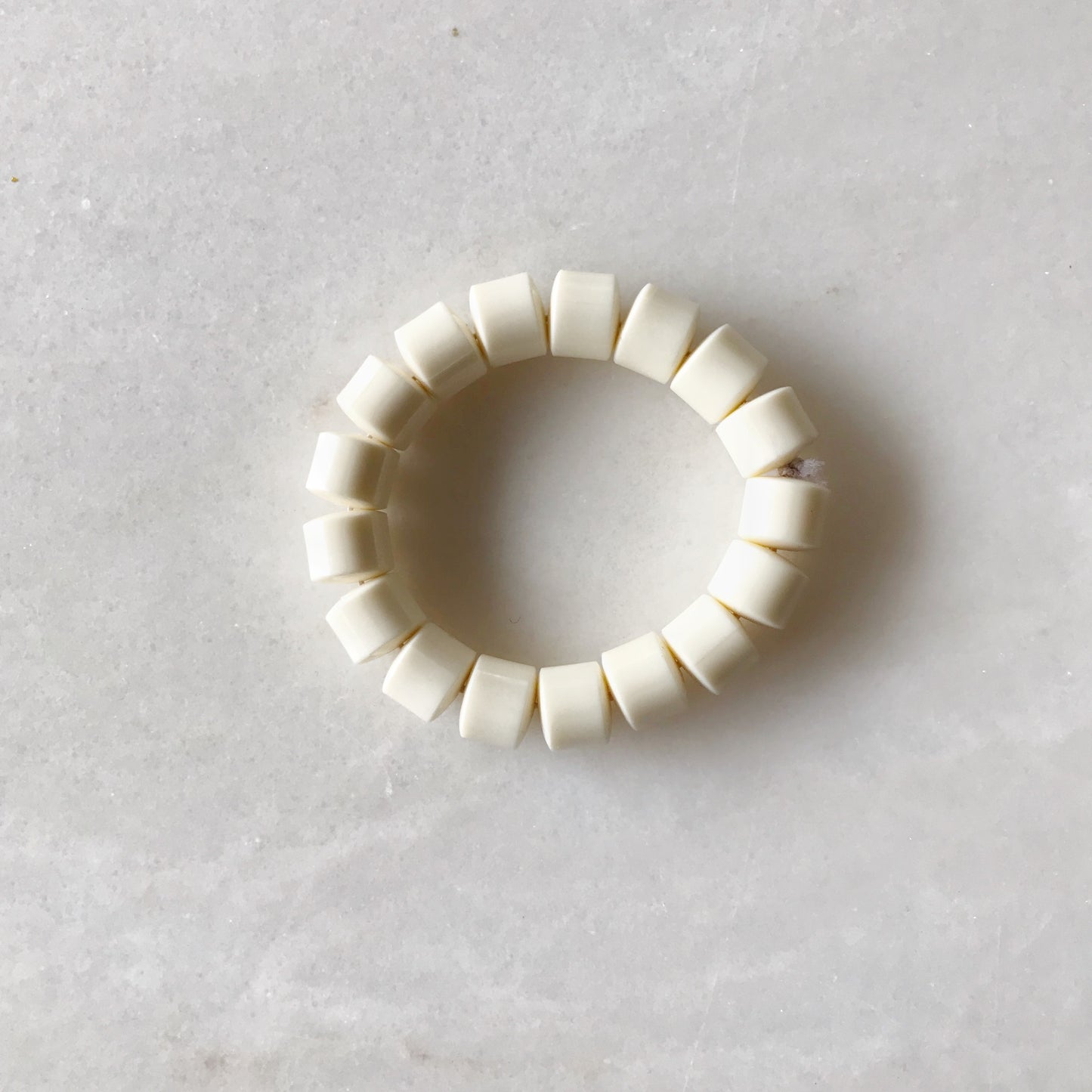 Vintage 70’s Mod Plastic Bead Bracelet