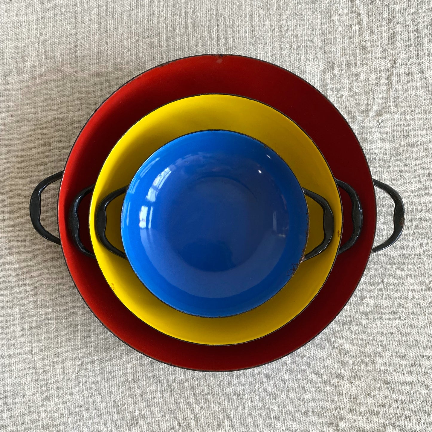 Set of 3 MCM Enamel Pans, Primary Colors