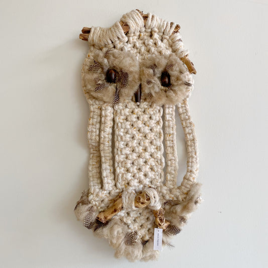 XL Vintage Macrame Owl, Oatmeal