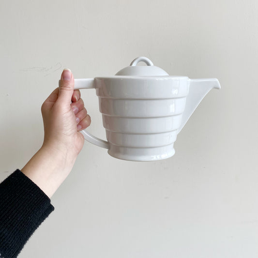 Ceramic Guggenheim Teapot, Frank Lloyd Wright Collection