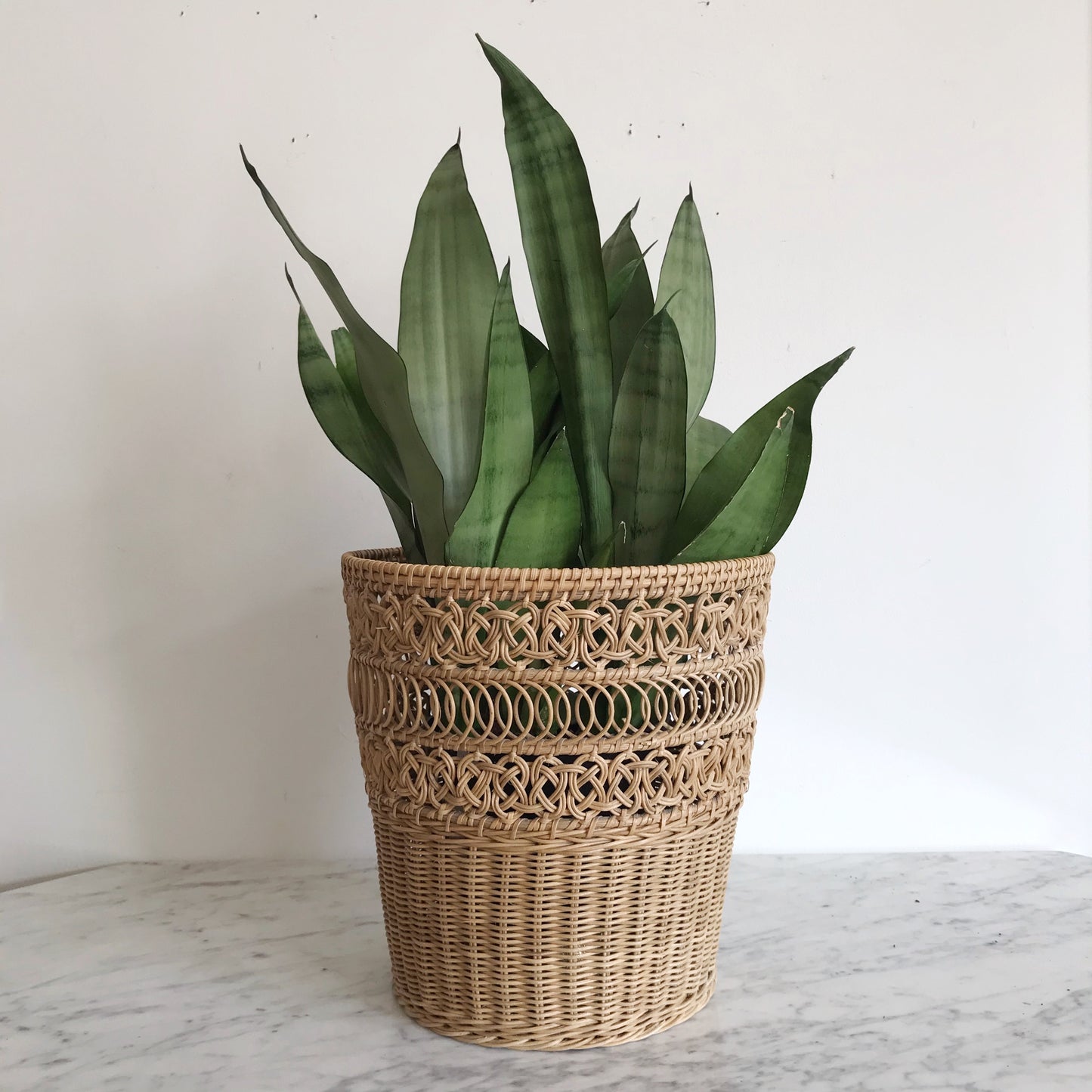 Swirly Wicker Basket, 10.25”