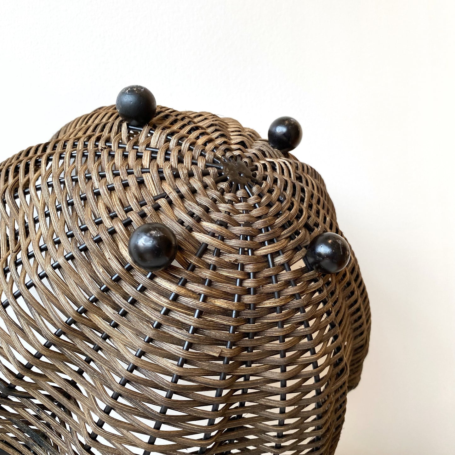 Woven Wicker Bowl with Scalloped Rim