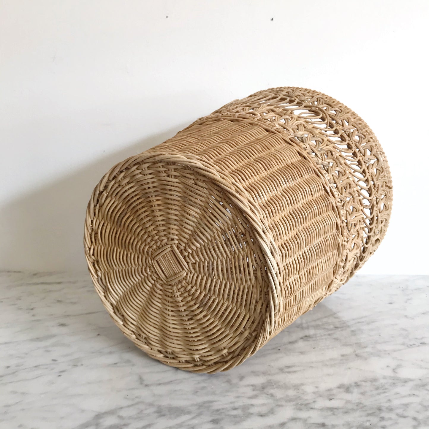 Swirly Wicker Basket, 10.25”