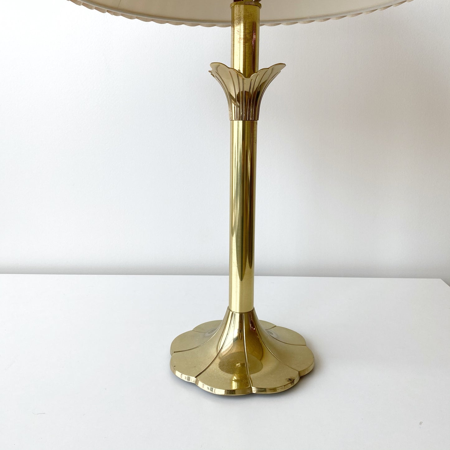 Vintage Hollywood Regency Brass “Tulip” Lamp by STIFFEL