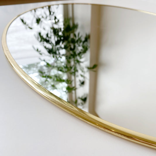 Vintage Slender Gold Framed Oval Mirror (22.5” x 15.75”)