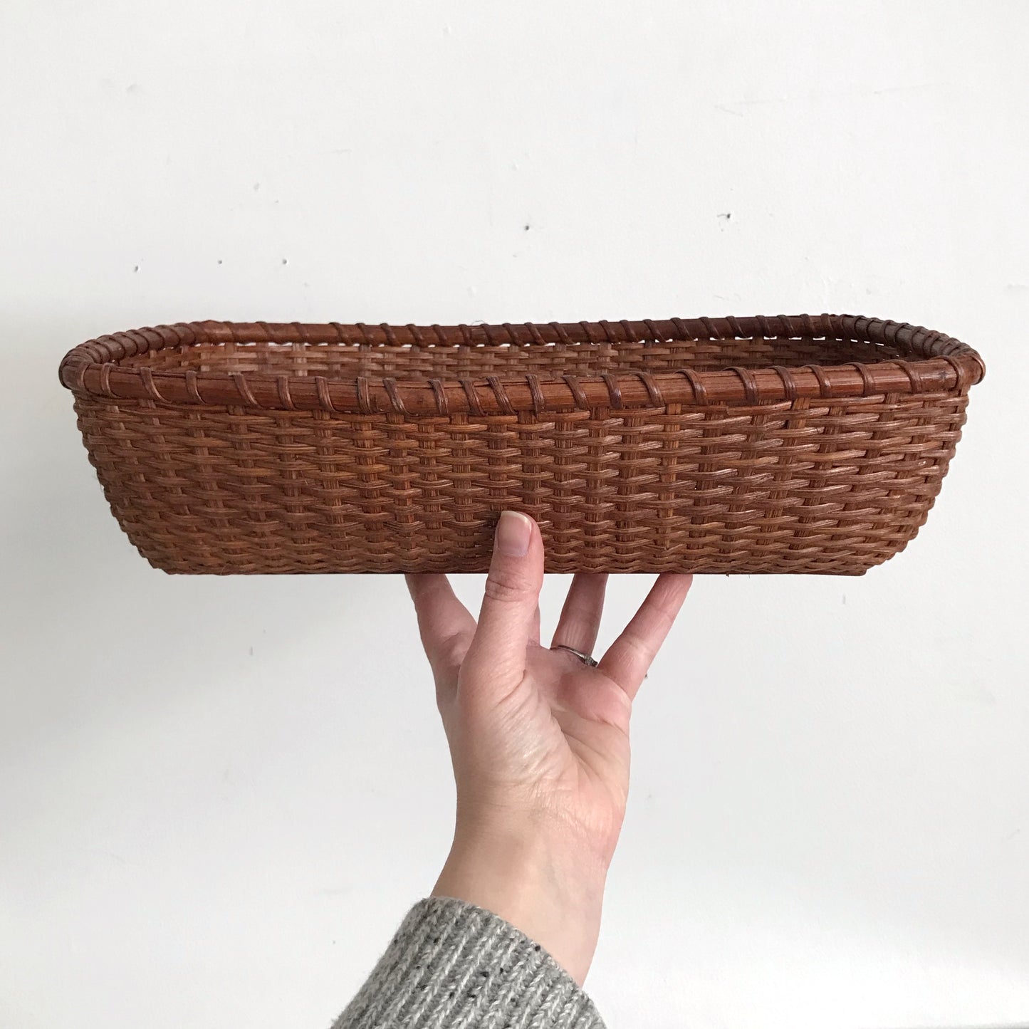 Vintage Woven Wicker Basket / Tray