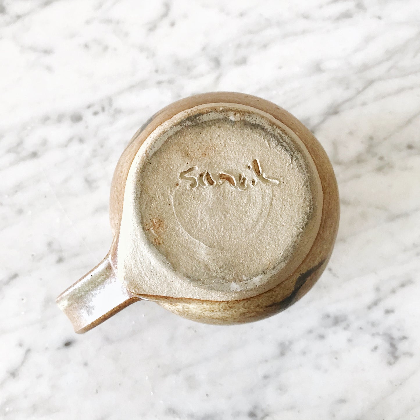 Stoneware Mug with Grass Design