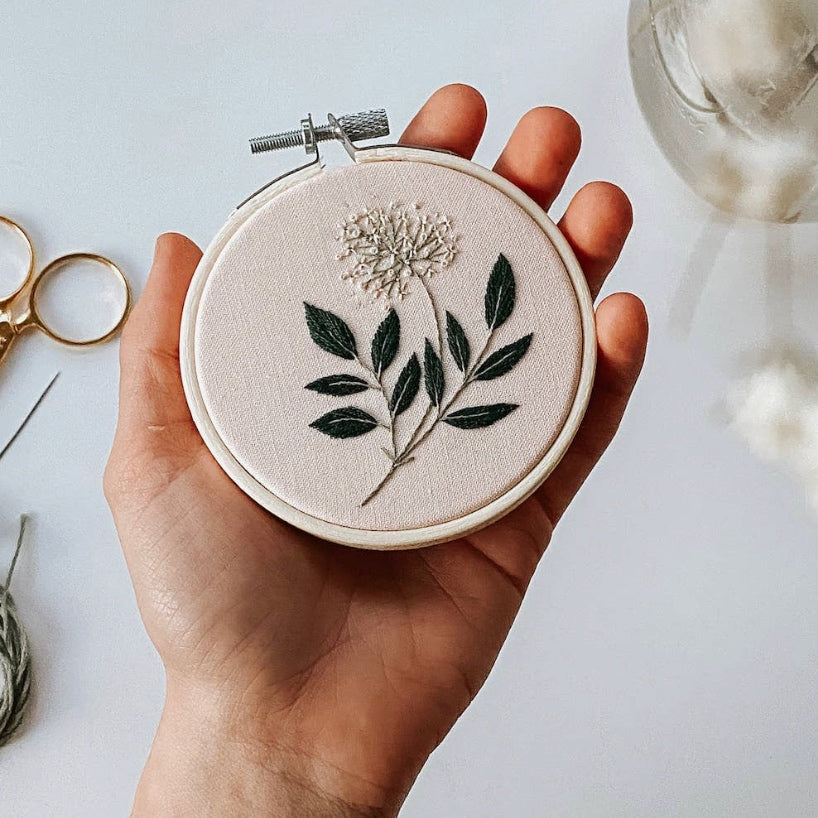 Elderflower : Mini Embroidery Kit