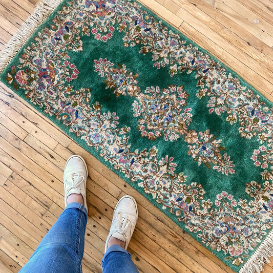 Vintage Hand-knotted Oriental Rug (24” x 49”)