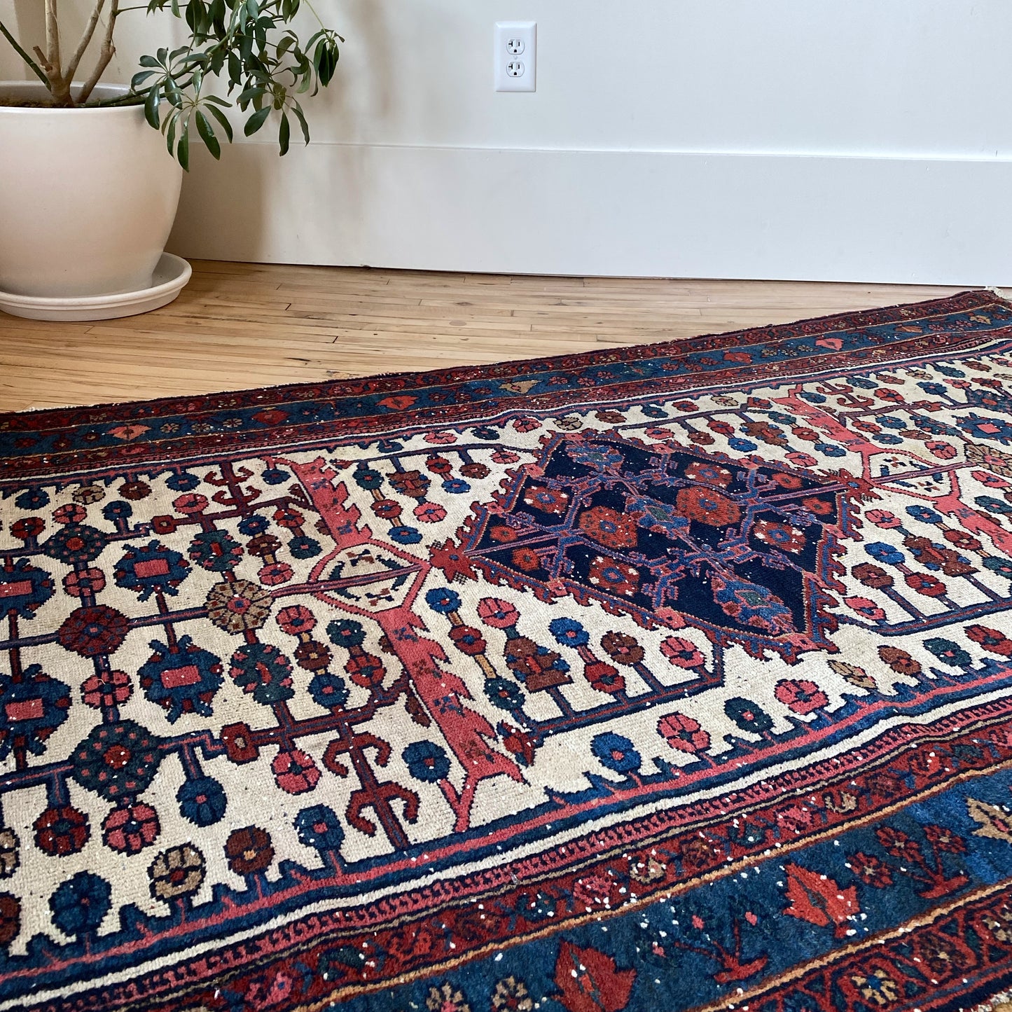 Vintage Hand-knotted Wool Rug (3’8” x 6’8”)