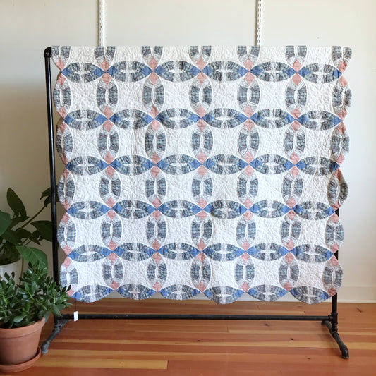 Vintage Handmade "Wedding Ring" Quilt