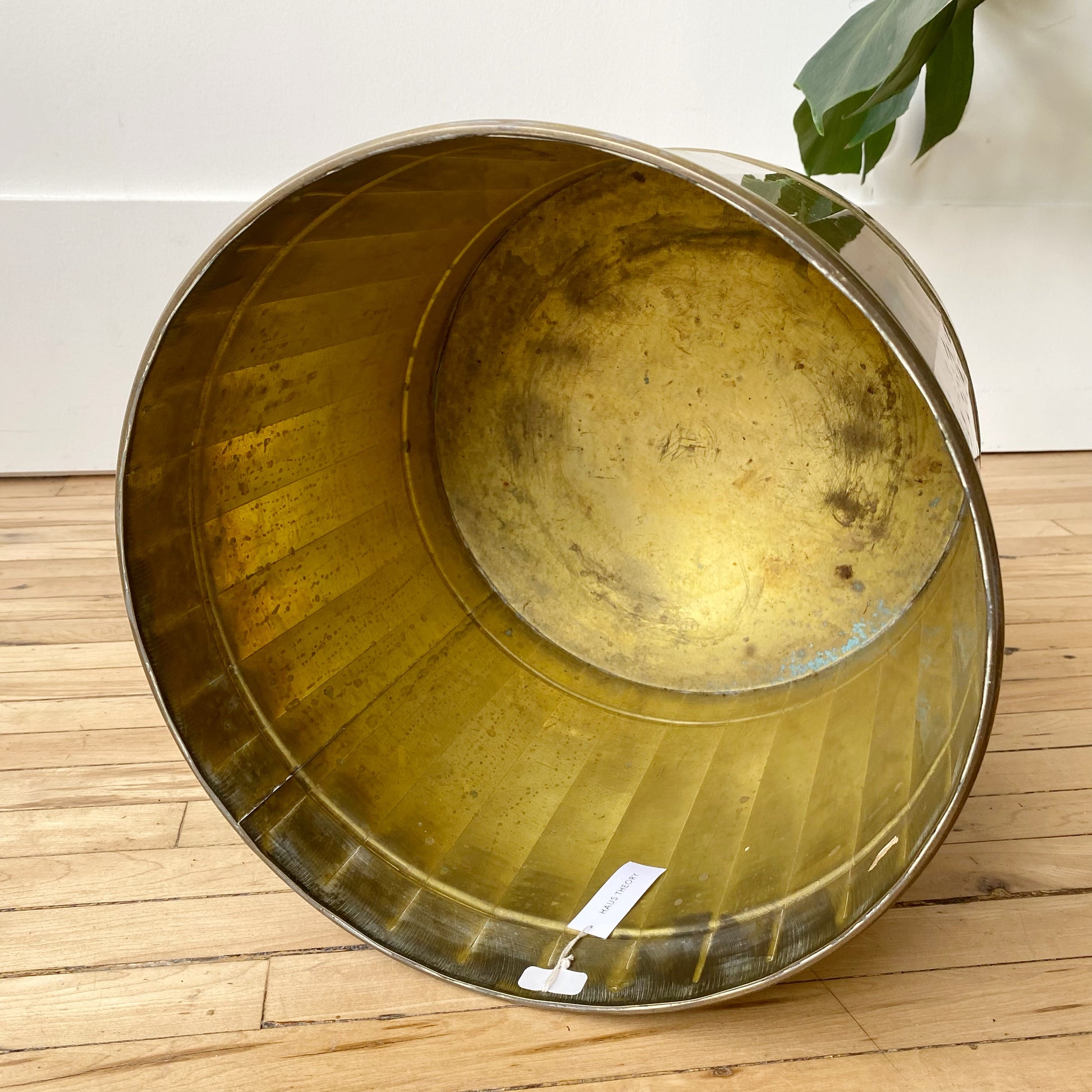 vintage brass planter pot XXL Vintage Brass Planter – HAUS THEORY