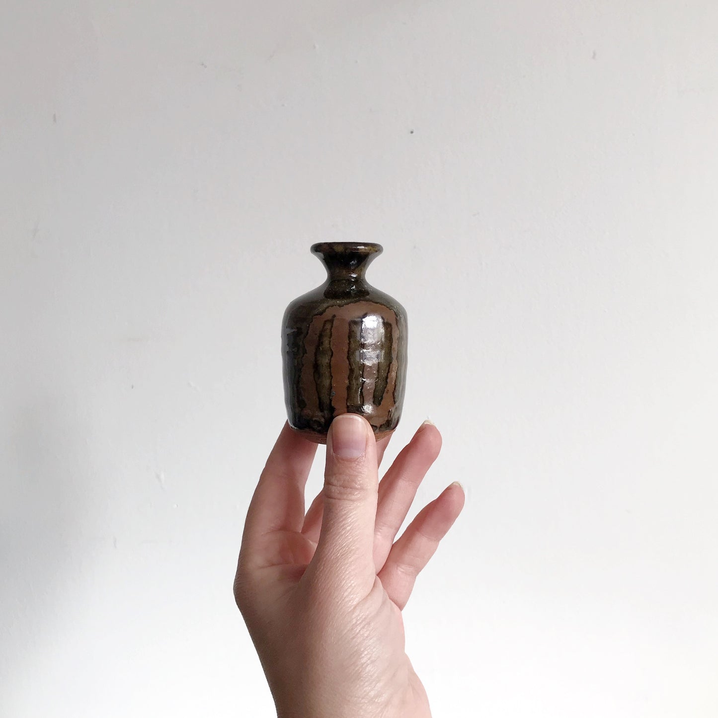 Tiny Pottery Vase, 3”