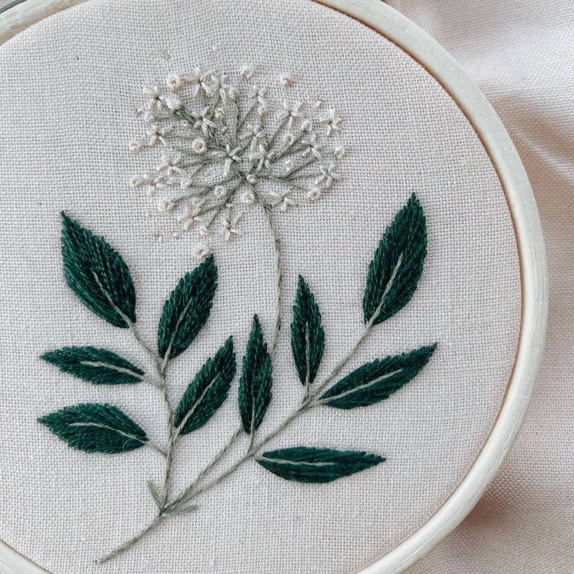 Elderflower : Mini Embroidery Kit