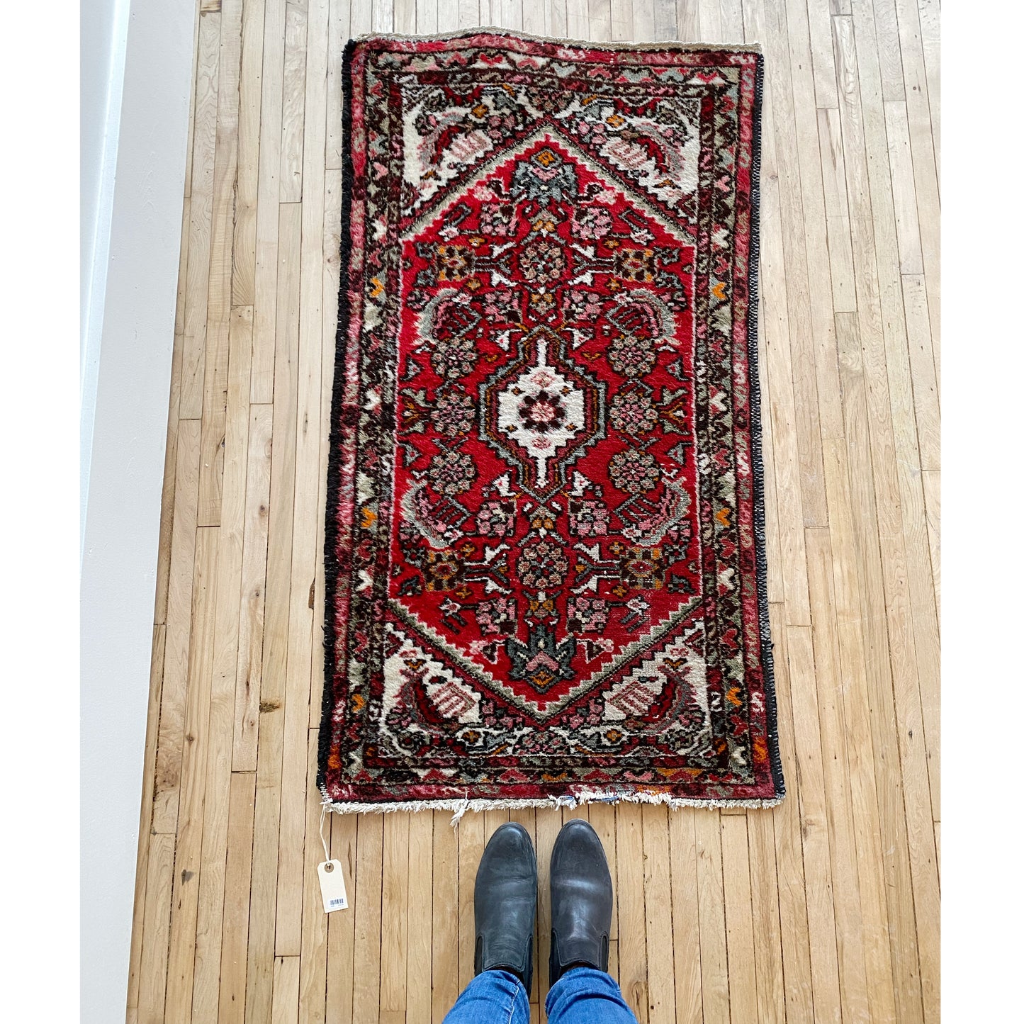 "ELAINE" Vintage Hand-knotted Rug (2'3" x 4'2")