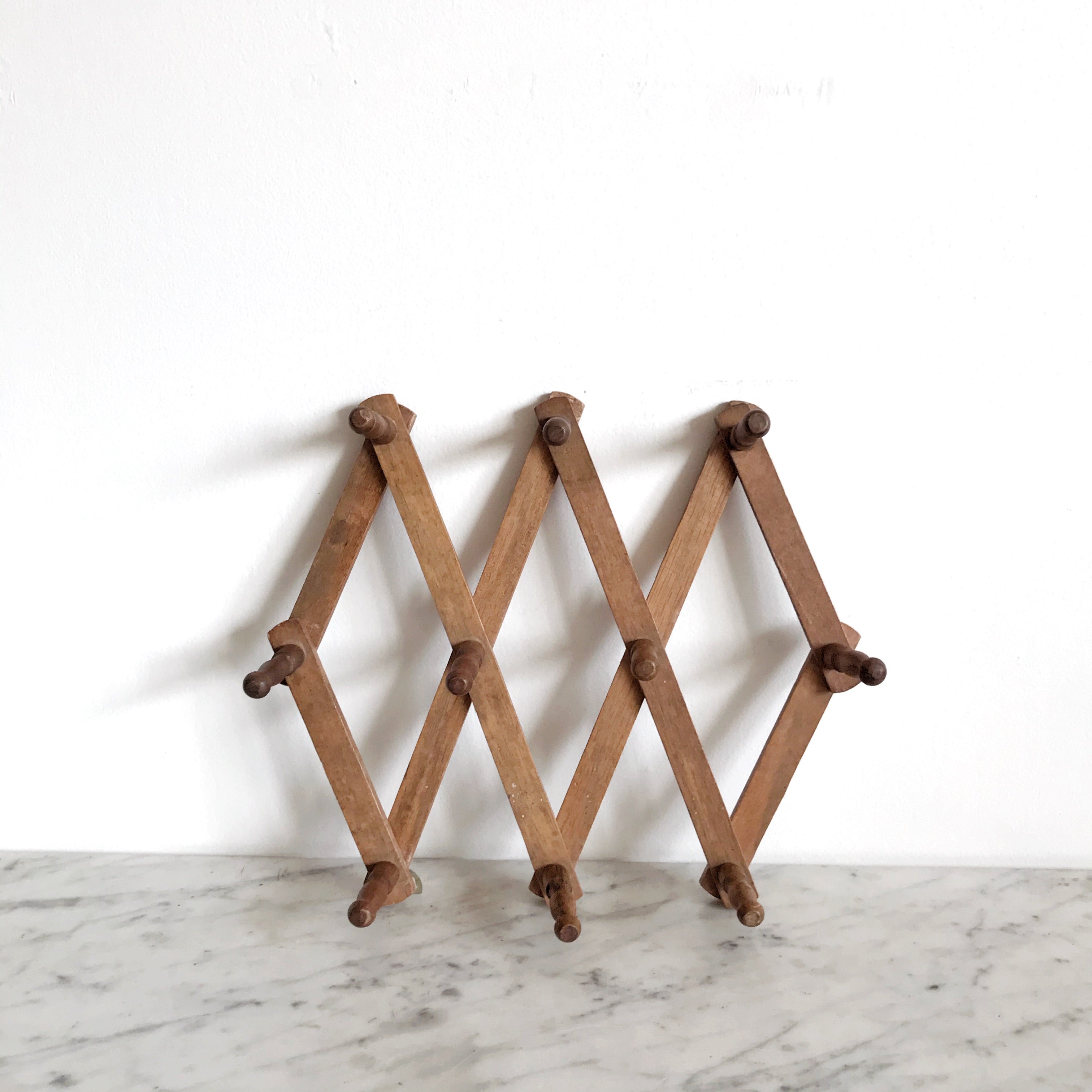 Vintage Accordion Peg Rack/Coat shops Hanger, 1950s, Ribbed