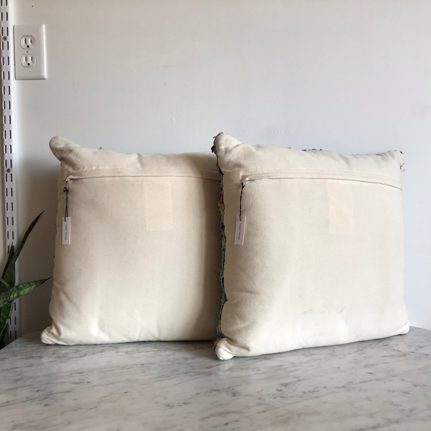 Pair of Woven Accent Pillows (16 x 16)