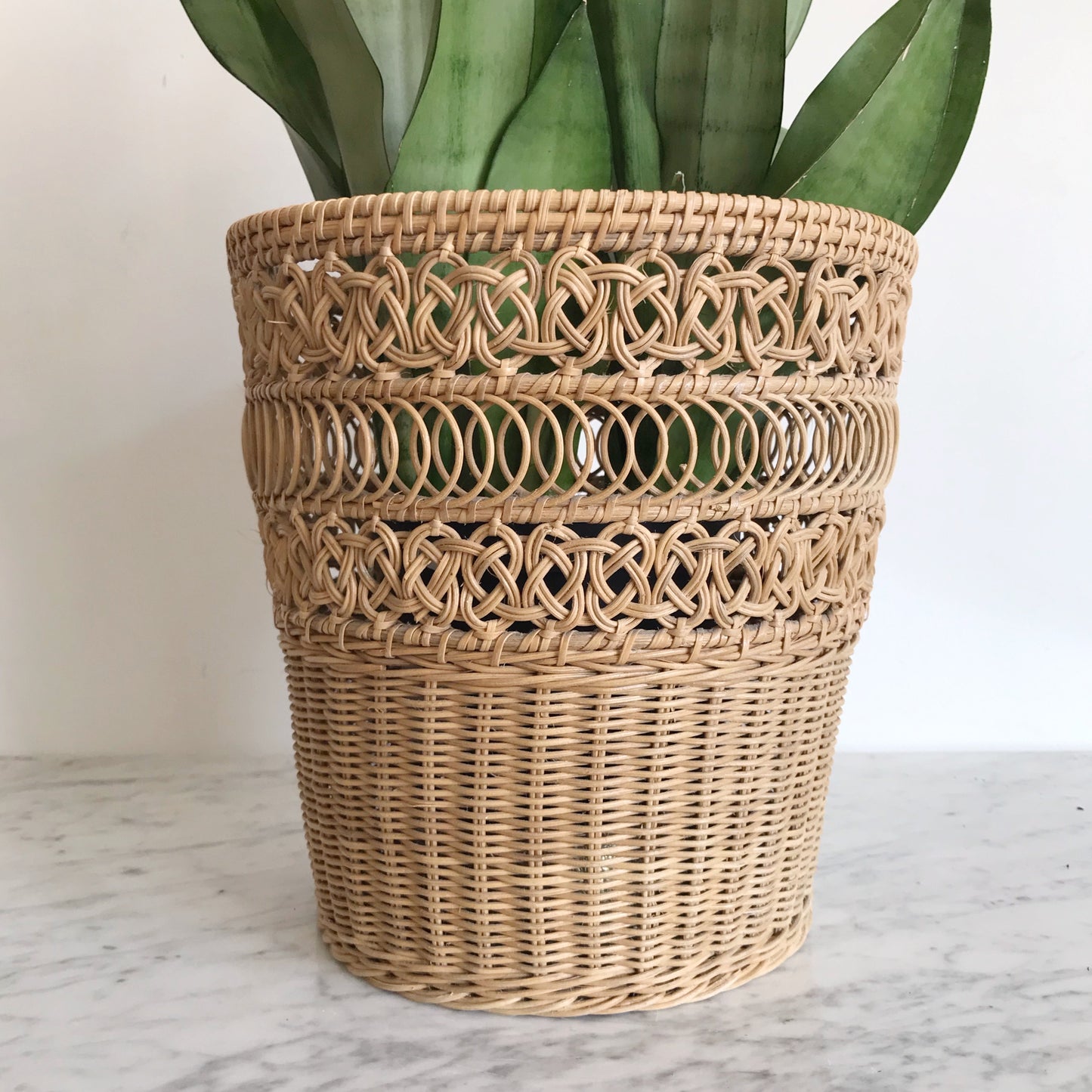 Swirly Wicker Basket, 10.25”