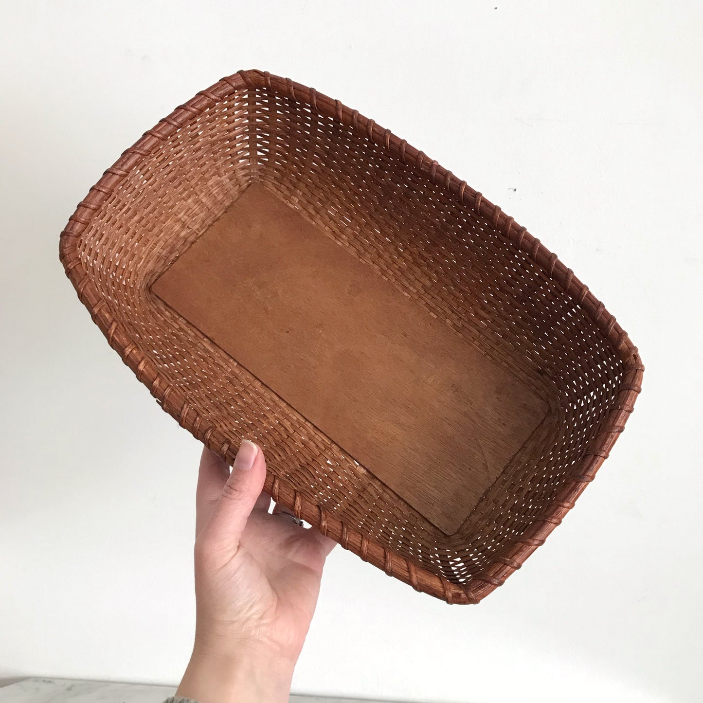 Vintage Woven Wicker Basket / Tray