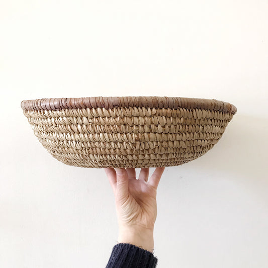 XL Woven Raffeta Basket Bowl