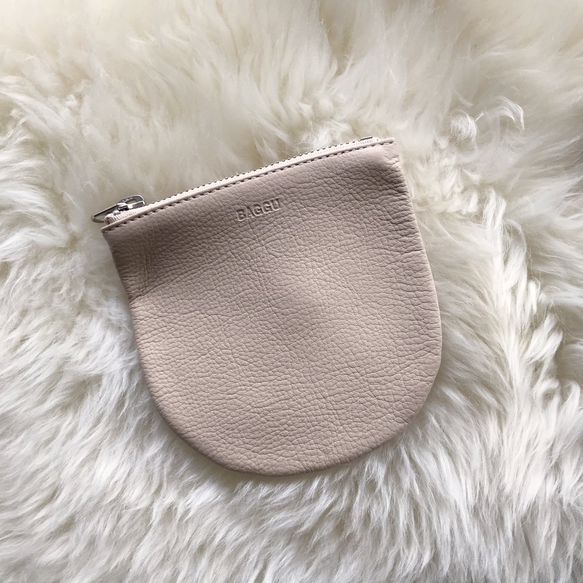 Baggu small leather pouch Clearance