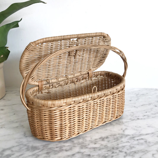 Vintage Locking Wicker Basket Purse