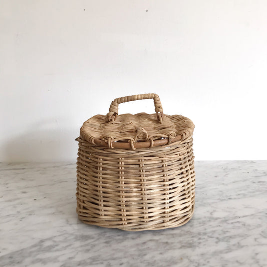 Vintage Wicker Basket w/ Latch Closure