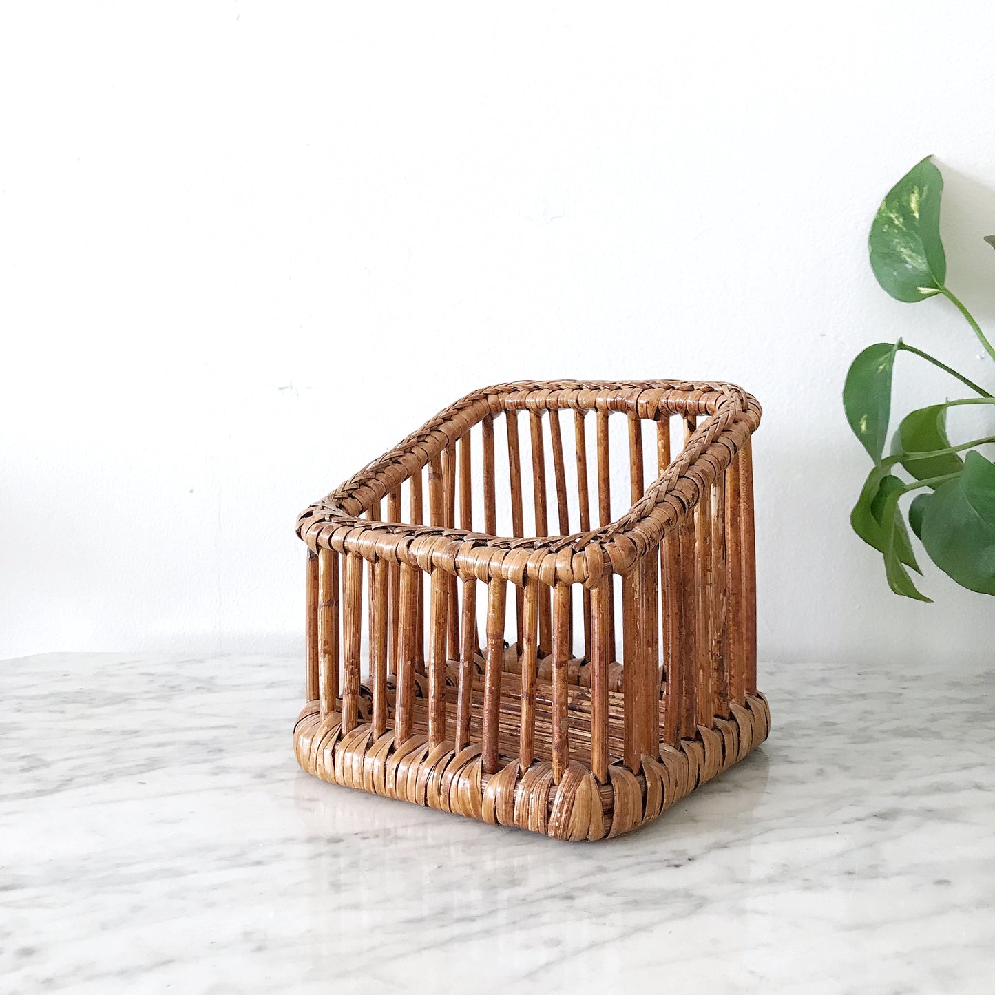 Vintage Wicker Tissue Holder / Box