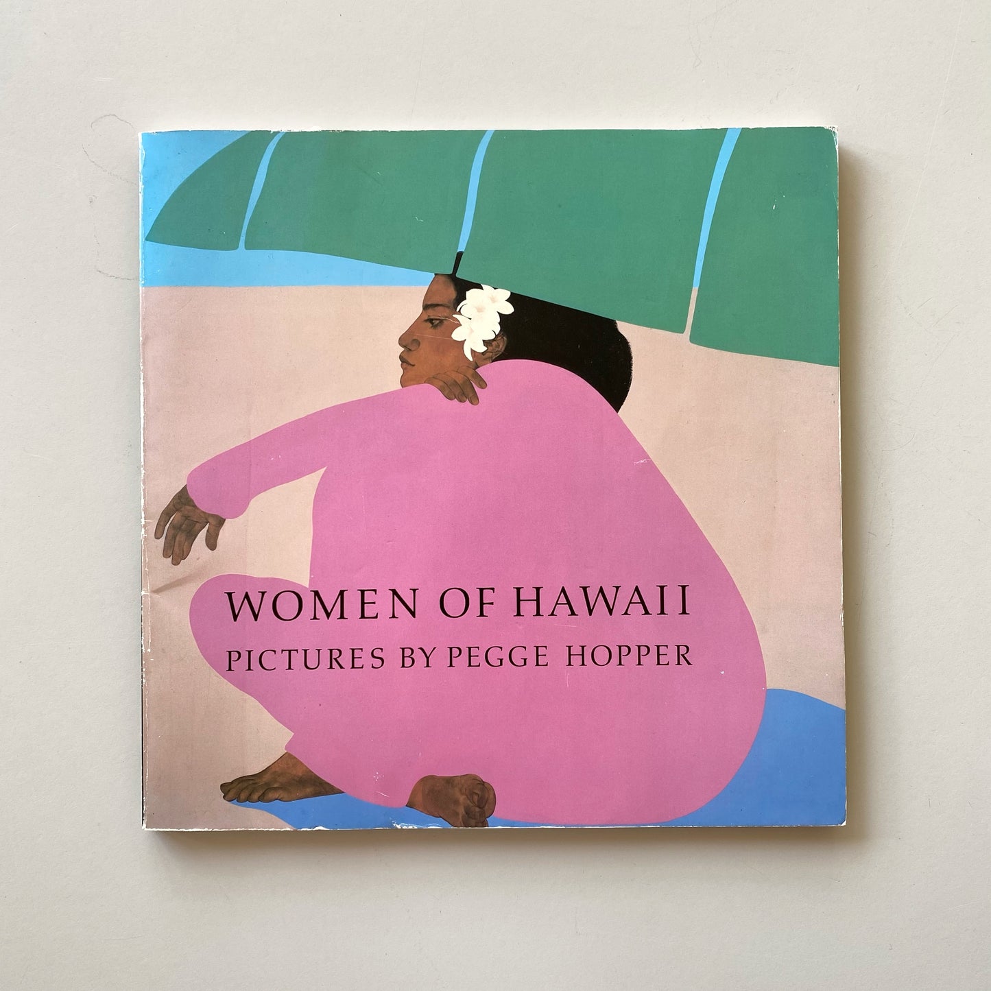 Book: Women of Hawaii: Pictures by Peggy Hopper
